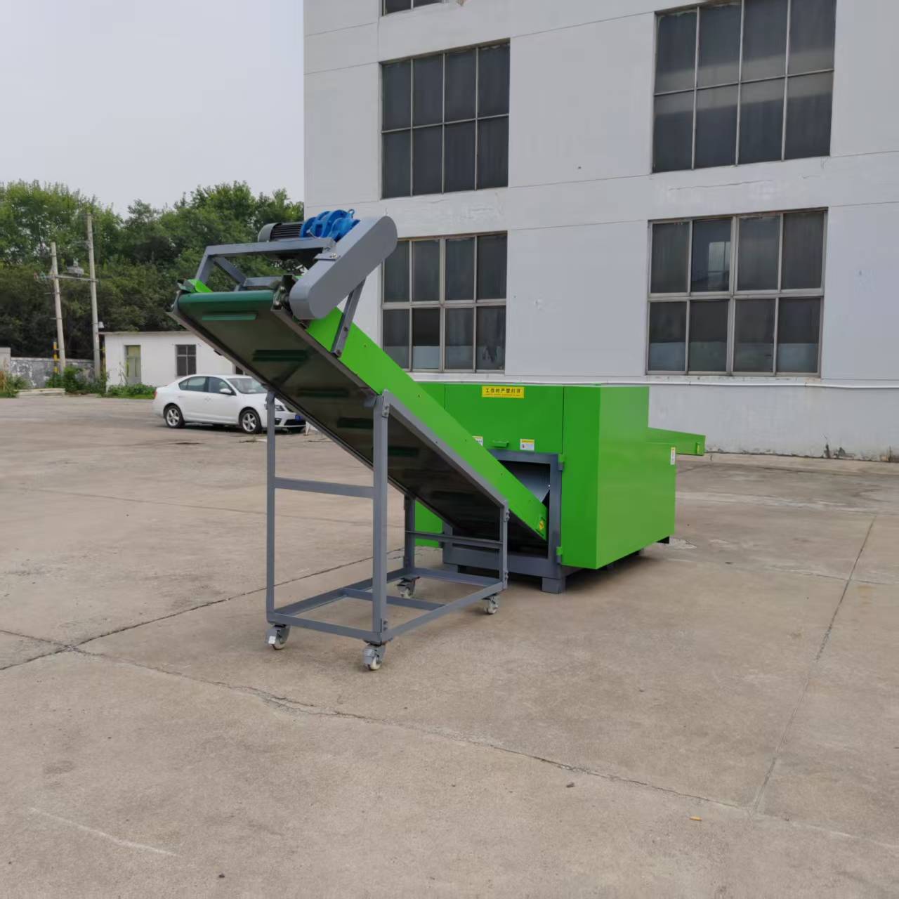 海綿切粒機(jī)三相電優(yōu)點